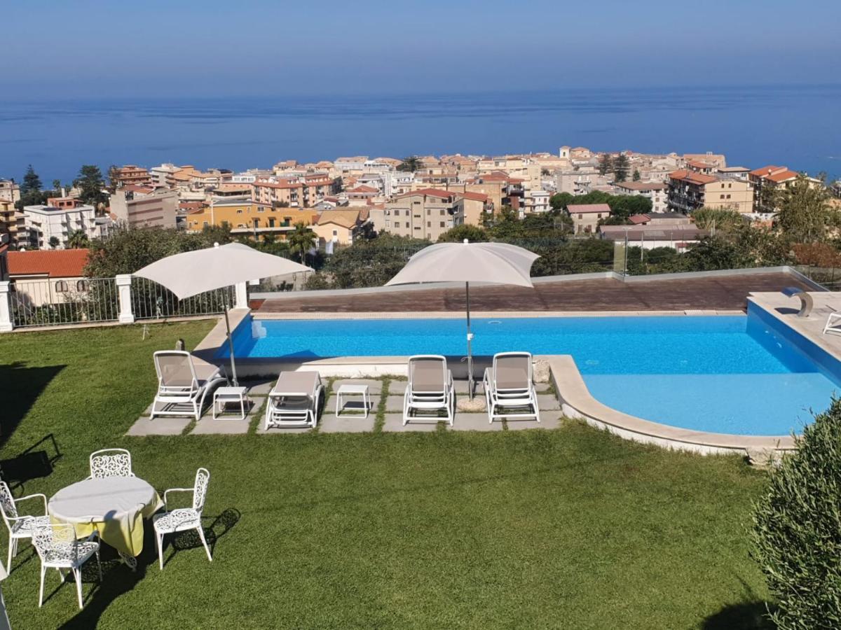 Villa Fontana Tropea Buitenkant foto
