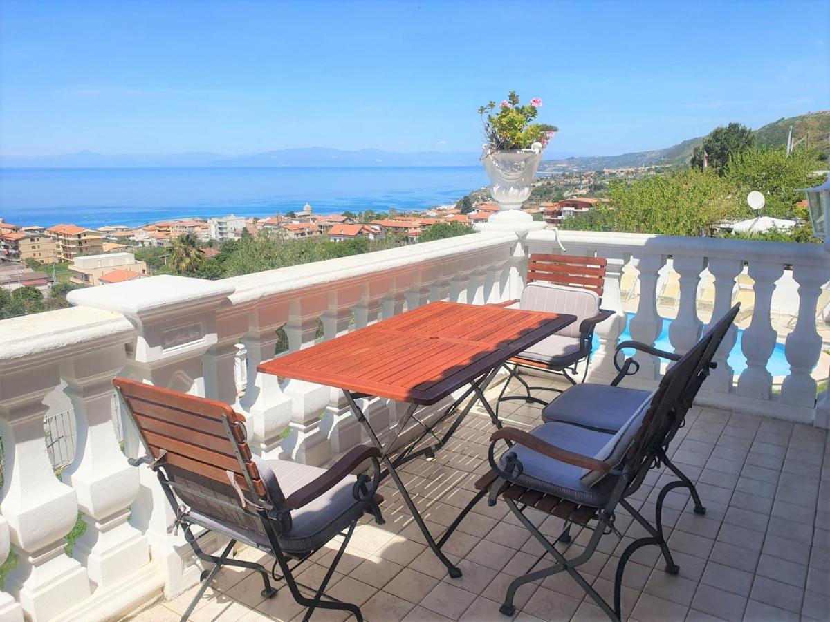 Villa Fontana Tropea Buitenkant foto